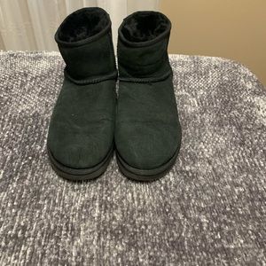 UGG classic mini ii